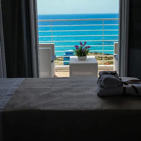 Spuma Di Mare 公寓式酒店 3*