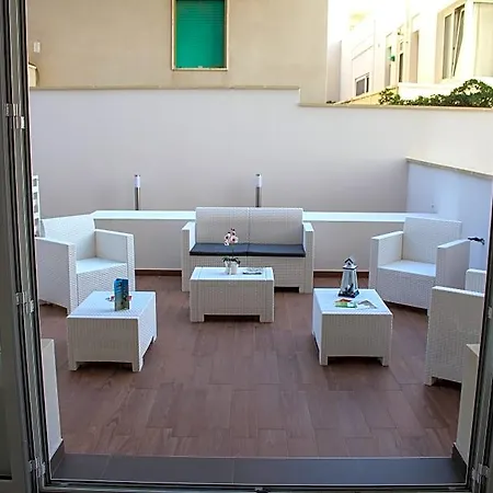 Spuma Di Mare شقة فندقية غالّيبولي