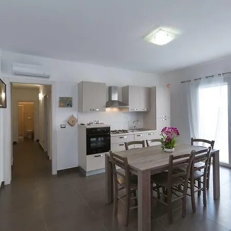 Aparthotel Spuma Di Mare 3*