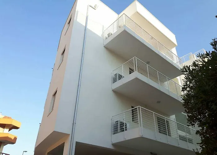 Spuma Di Mare 公寓式酒店 3*